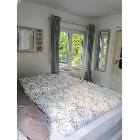 Apartment In Lower Saxony Halstenbek
